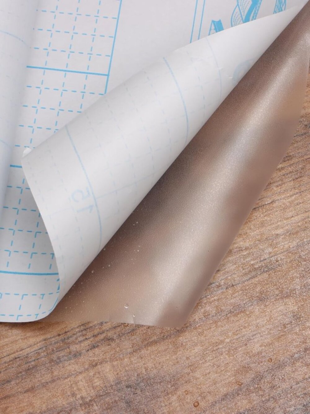 Clear Contact Paper Self Adhesive Shelf Liner for Kitchen Cabinets Multipurpose